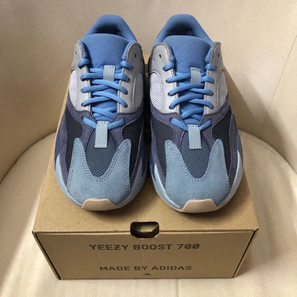 Yeezy Carbon Carbon Blue 700s Adidas Yeezy Boost 700s 700 Carbon Blue